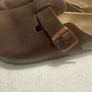 Women’s leather Birkenstock clogs